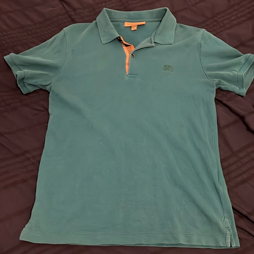 Size small burberry polo green.